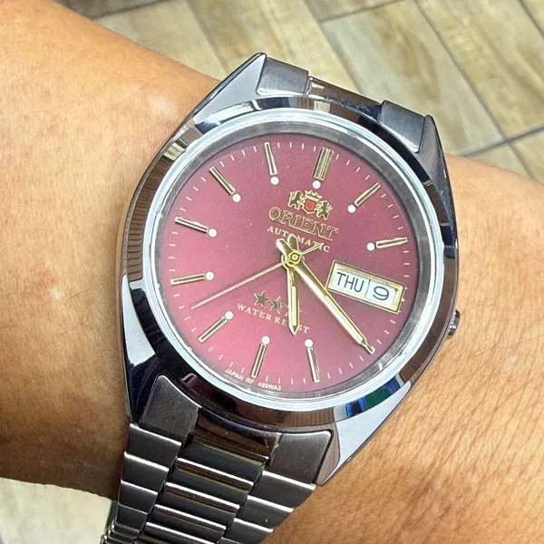 Orient 3 EStrelas Automático classico 469WA3NH vermelho