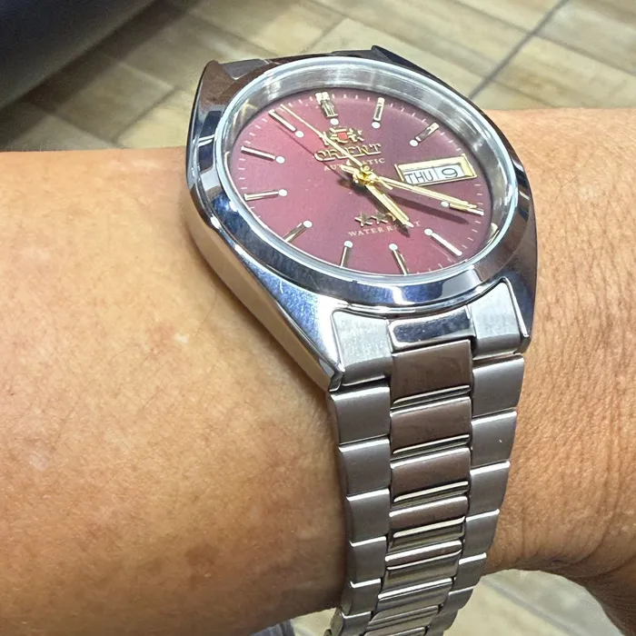 Orient 3 EStrelas Automático classico 469WA3NH Vermelha