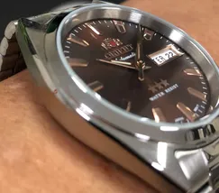 Orient 3 EStrelas Automático classico 469SS084NH marrom - imagem 3