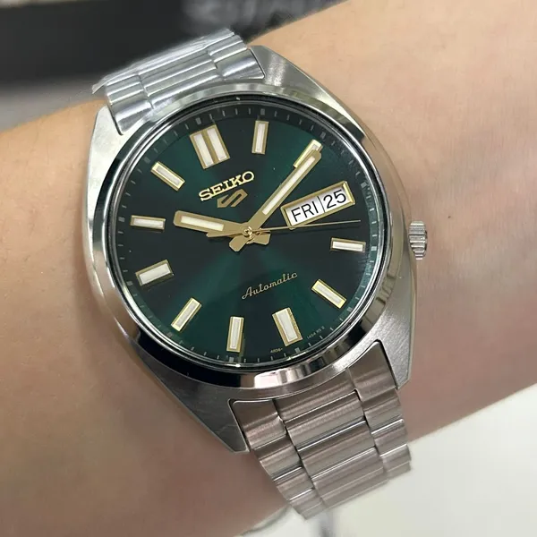 Seiko 5 sports automático clássico SRPL57B1 Verde