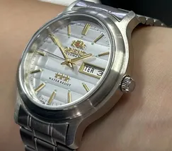 Orient 3 EStrelas Automático classico 469WA1AF Branco - imagem 4