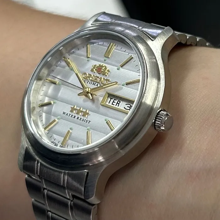 Orient 3 EStrelas Automático classico 469WA1AF Branco