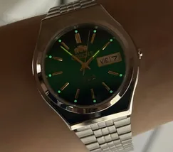 Orient 3 EStrelas Automático classico 469WB7NH Verde - imagem 6