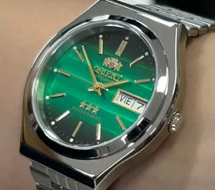 Orient 3 EStrelas Automático classico 469WB7NH Verde - imagem 4