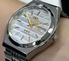 Orient 3 EStrelas Automático classico 469WB7NH Branco - imagem 4