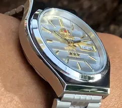 Orient 3 EStrelas Automático classico 469WB7F Branco - imagem 3