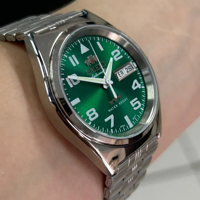 Orient 3 EStrelas Automático classico 469SS083F Verde