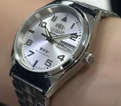 Orient 3 EStrelas Automático classico 469SS083NH Branco - imagem 3