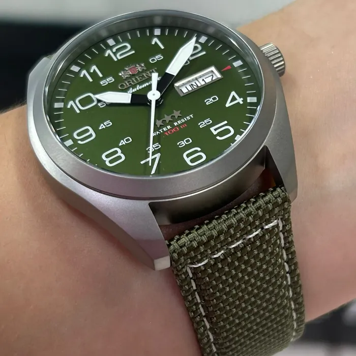 Orient 3 EStrelas Automático Classico Militar F49SN020NH Verde
