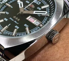 Orient 3 EStrelas Automático Classico Militar F49SS023 Verde - imagem 5