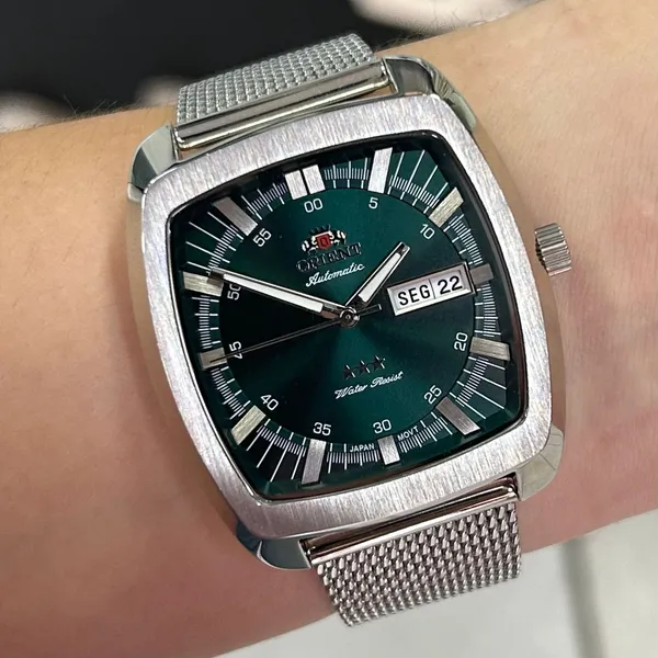 Orient 3 EStrelas Automático Classico F49SS030 Verde
