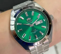 Orient 3 EStrelas Automático classico 469SS075F Verde - imagem 1