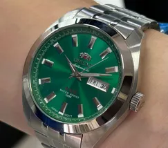 Orient 3 EStrelas Automático classico 469SS075F Verde - imagem 4