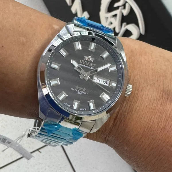 Orient 3 EStrelas Automático classico 469SS076F Grafite