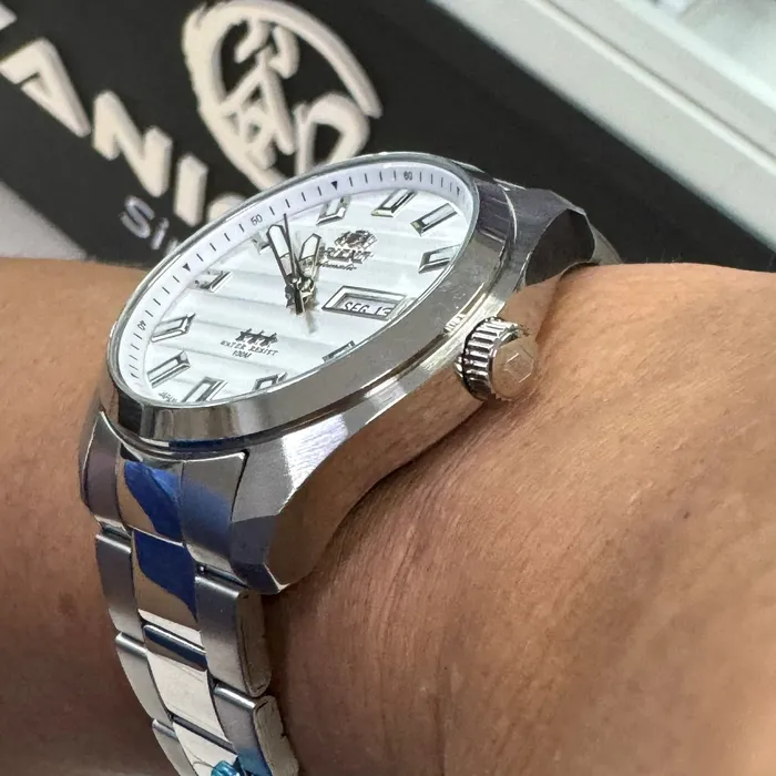 Orient 3 EStrelas Automático classico 469SS076NH Branco