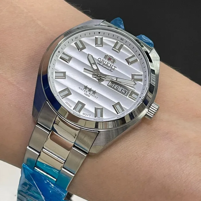 Orient 3 EStrelas Automático classico 469SS076NH Branco