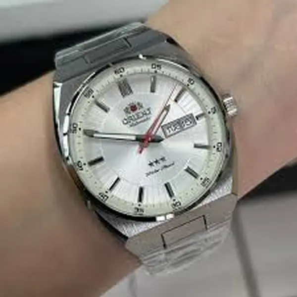 Orient 3 EStrelas Automático classico 469SS087NH Branco