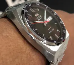 Orient 3 EStrelas Automático classico 469SS087NH Marrom - imagem 3