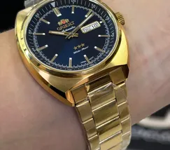 Orient 3 EStrelas Automático Classico IPGold F49GG032 Azul - imagem 5