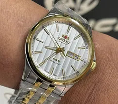 Orient 3 EStrelas Automático classico Misto 469TT043NH Branco - imagem 1