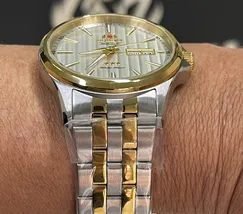Orient 3 EStrelas Automático classico Misto 469TT043NH Branco - imagem 6