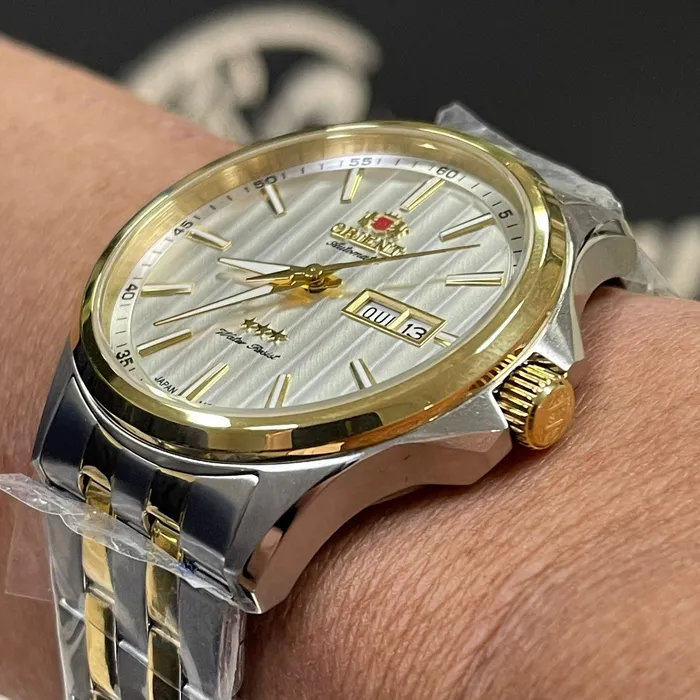 Orient 3 EStrelas Automático classico Misto 469TT043NH Branco