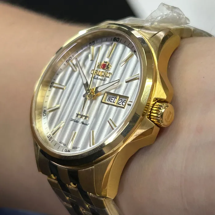 Orient 3 EStrelas Automático classico IPGold 469GP043NH Branco