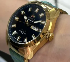 Orient 3 EStrelas Automático classico IPGold 469GP076F Azul - imagem 4