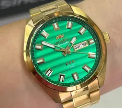 Orient 3 EStrelas Automático classico IPGold 469GP076F verde - imagem 1