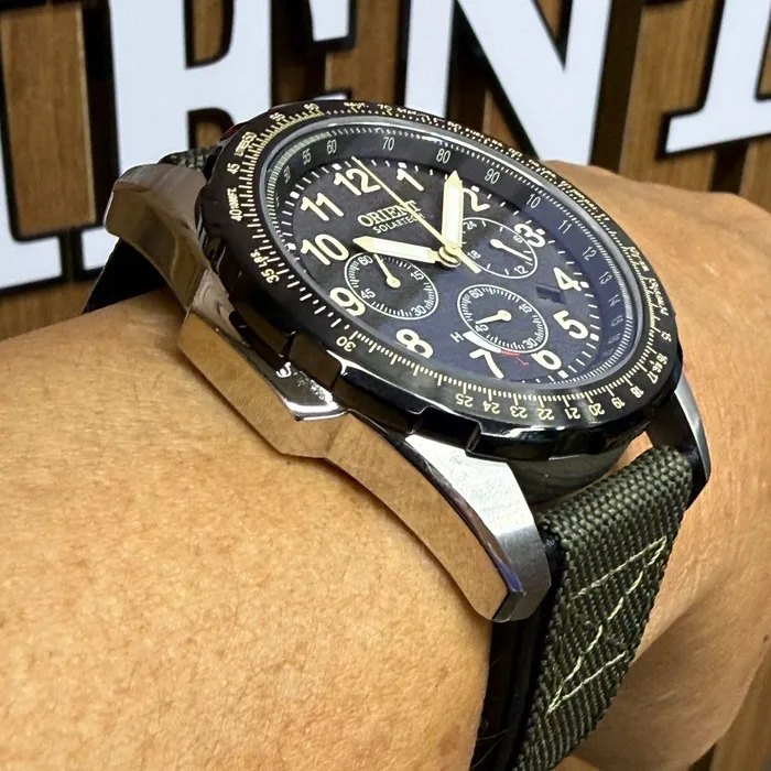 Orient Solartech Cronografo Sports Pilot MBSNC007 Preto