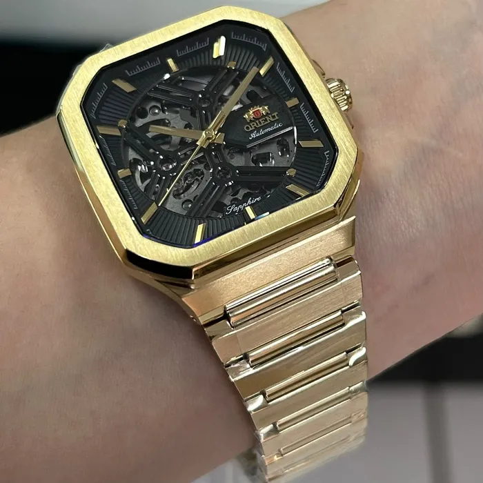 Relógio Orient Automático Skeleton NH7GG008 Dourado Safira