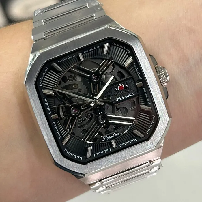 Relógio Orient Automático Skeleton NH7SS008-G1SX Safira