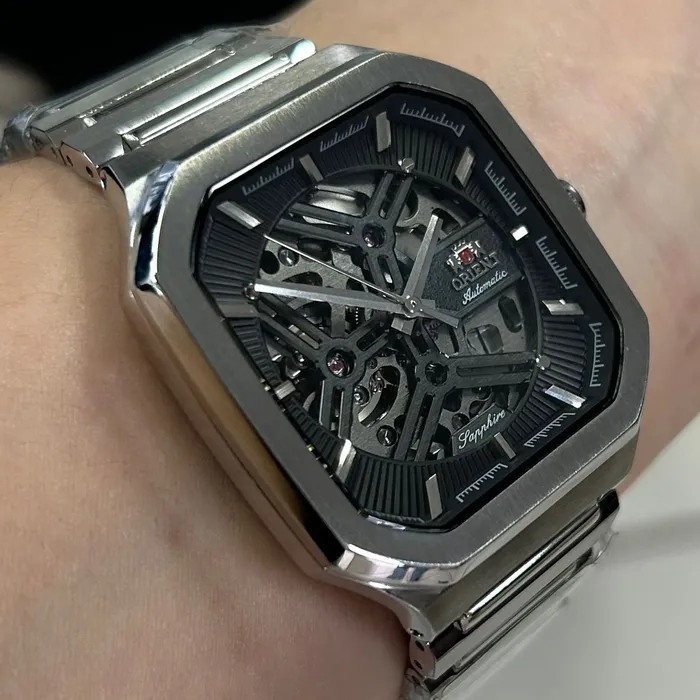 Relógio Orient Automático Skeleton NH7SS008-G1SX Safira