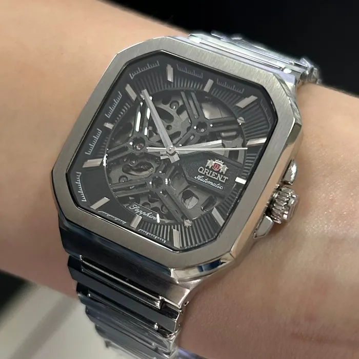 Relógio Orient Automático Skeleton NH7SS008-G1SX Safira