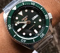 Seiko 5 Sports SRPD63 Automático Verde e Ouro Rosa | Taniguchi Relógios - imagem 1