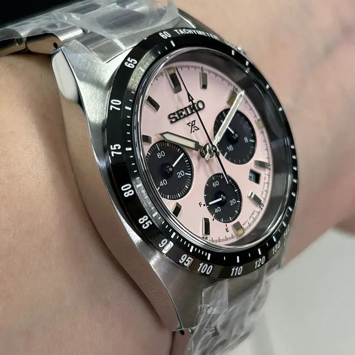 Relógio Seiko SSC963 Speedtimer Solar Salmão 39mm | Taniguchi Relógios