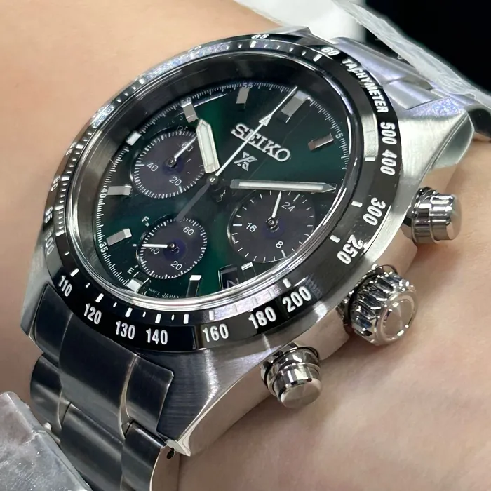 Seiko Prospex Speedtimer Solar SSC933 Verde 39mm | Taniguchi Relógios