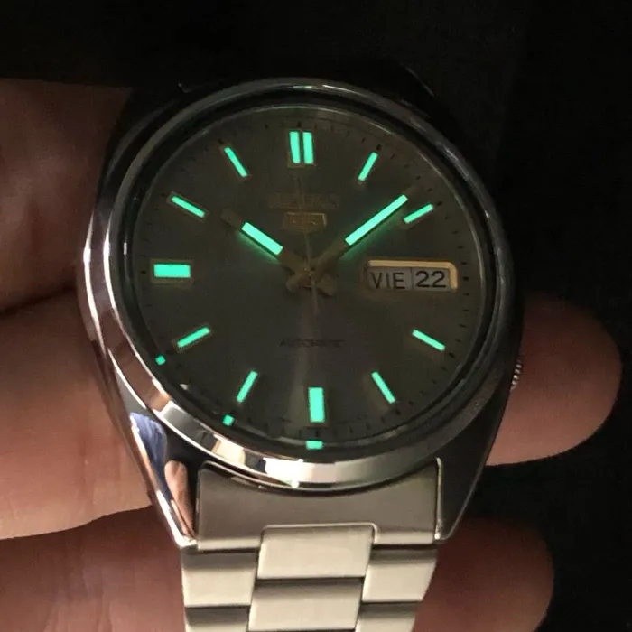 Relógio Seiko 5 Clássico Automático SNXS75B1 Cinza e Dourado | Taniguchi Relógios