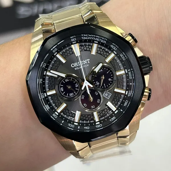 Orient Solartech Cronografo dourado Sport MGSSC058 preto