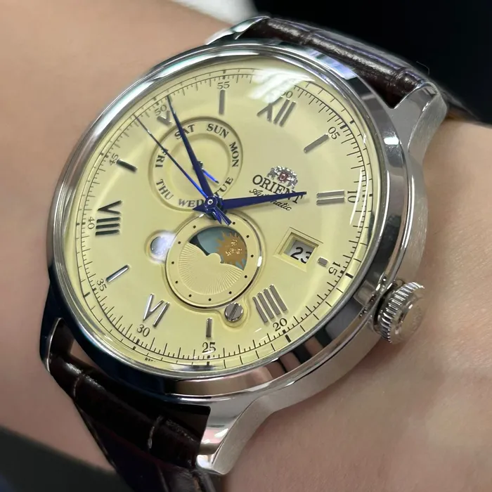 Relógio Orient Bambino Sun & Moon RA-AK0803Y30B Automático | Taniguchi Relógios