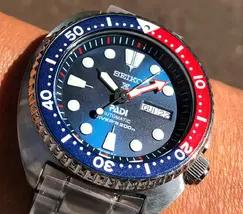 Seiko Automático Prospex Turtle PADI SRPE99 Pepsi - imagem 3