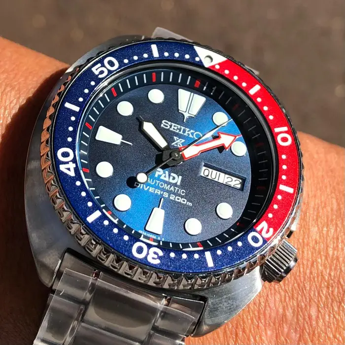 Seiko Automático Prospex Turtle PADI SRPE99 Pepsi