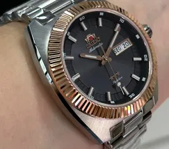 Relógio Orient Heritage YN6MM026 Misto Automático Safira 100m Original | Taniguchi Relógios - imagem 3