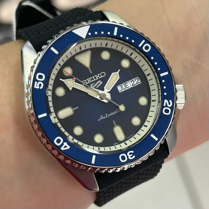 Relógio Seiko 5 Sports SRPD71K2 Automático Suits Azul Original | Taniguchi Relógios