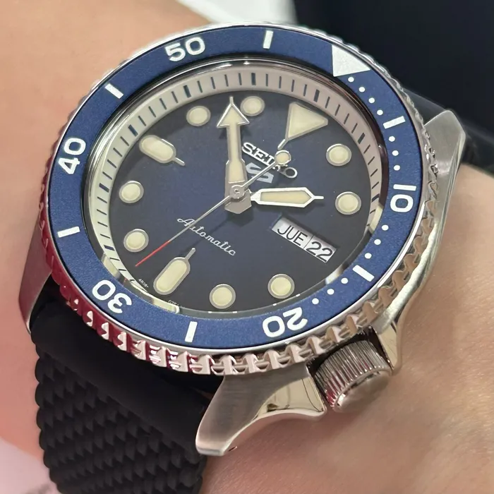 Relógio Seiko 5 Sports SRPD71K2 Automático Suits Azul Original | Taniguchi Relógios