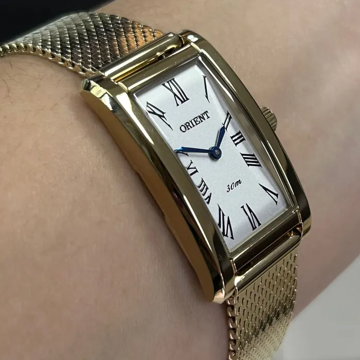 Relógio Orient Eternal Tank LGSS0077 Dourado Safira Original | Taniguchi Relógios