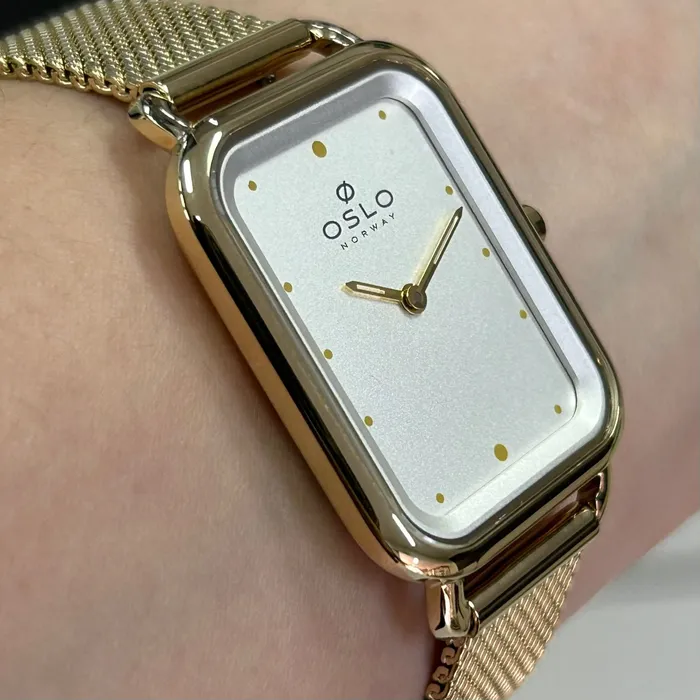 Relógio Oslo Slim Feminino OLGSSS9T0001 Dourado Safira Original | Taniguchi Relógios