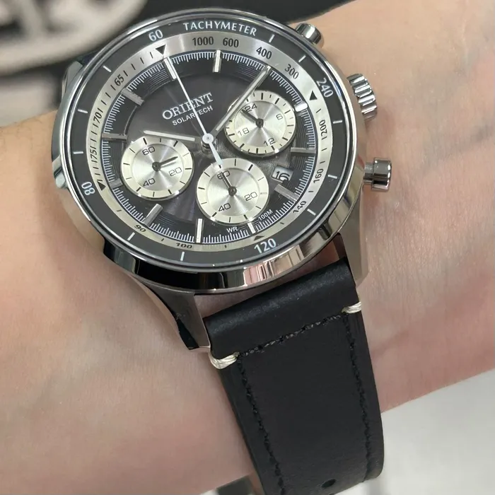 Relógio Orient Solartech Cronógrafo MBSCC072 Safira Couro | Taniguchi Relógios