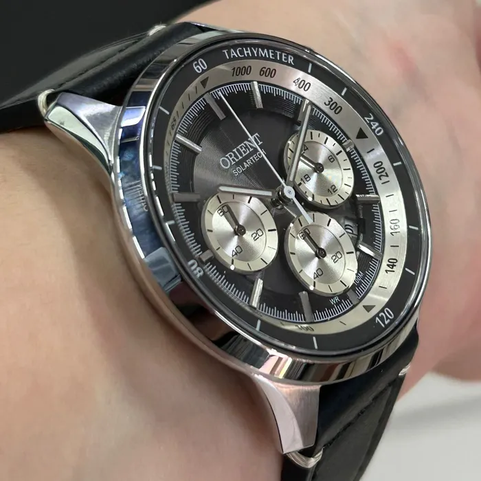 Relógio Orient Solartech Cronógrafo MBSCC072 Safira Couro | Taniguchi Relógios