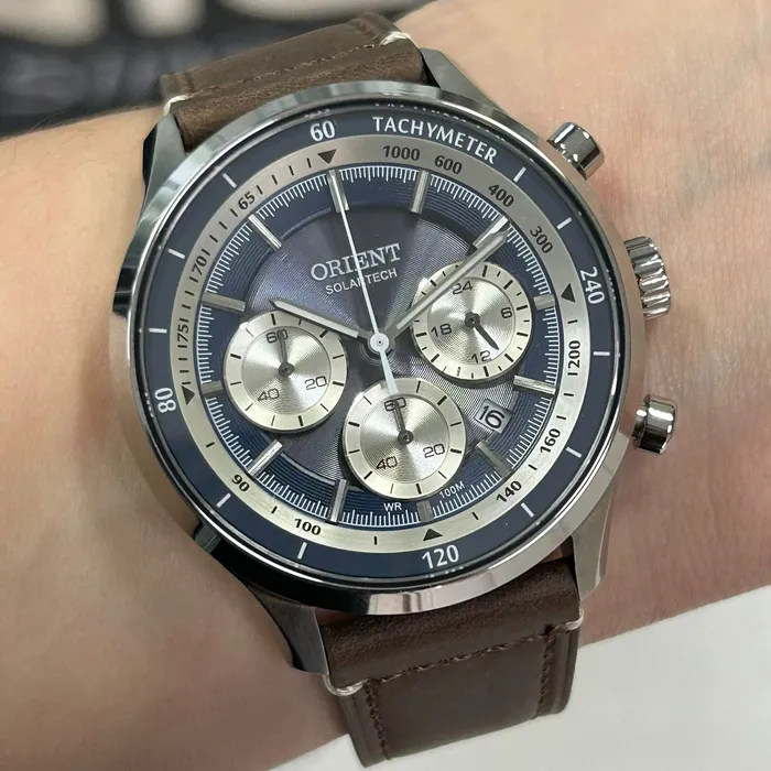Relógio Orient Solartech Cronógrafo MBSCC072 Safira Couro | Taniguchi Relógios